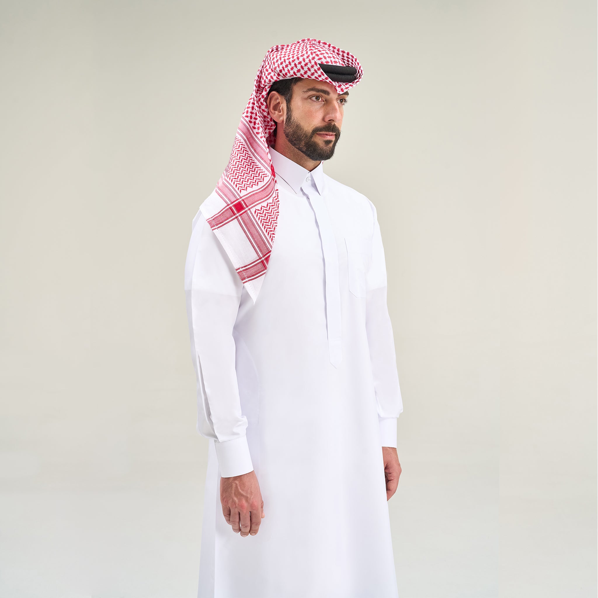 المجموعة الذهبية كندورة قطري - أبيض