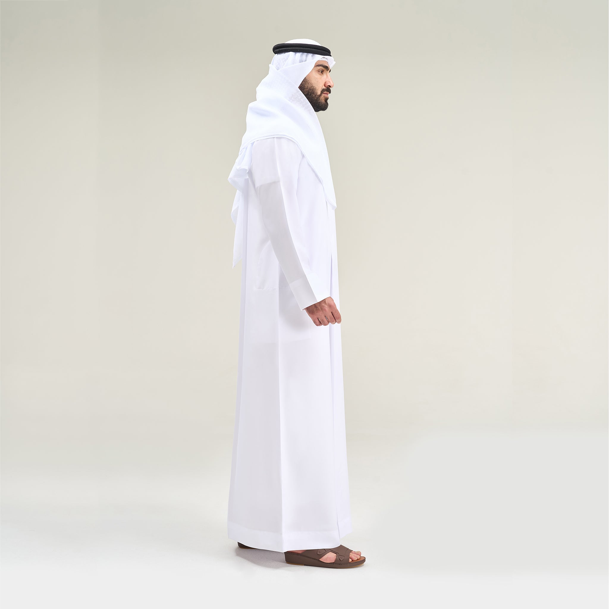 Kuwaiti Kasra Gold Edition White | Timeless Elegance