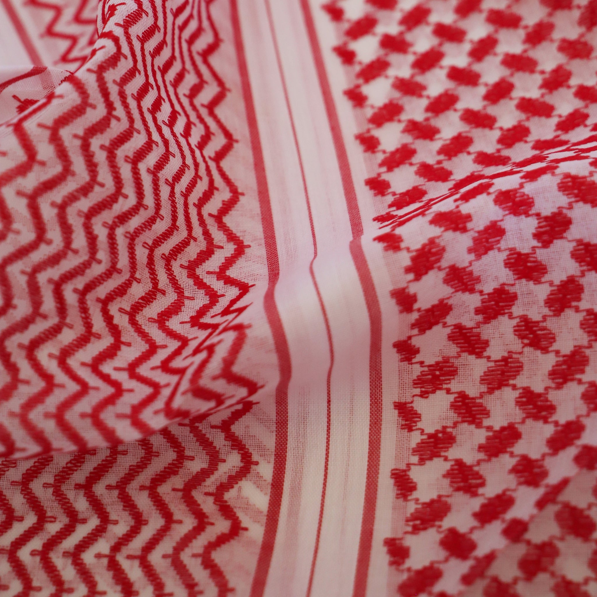 SHEMAGH RED CLASSIC EDITION