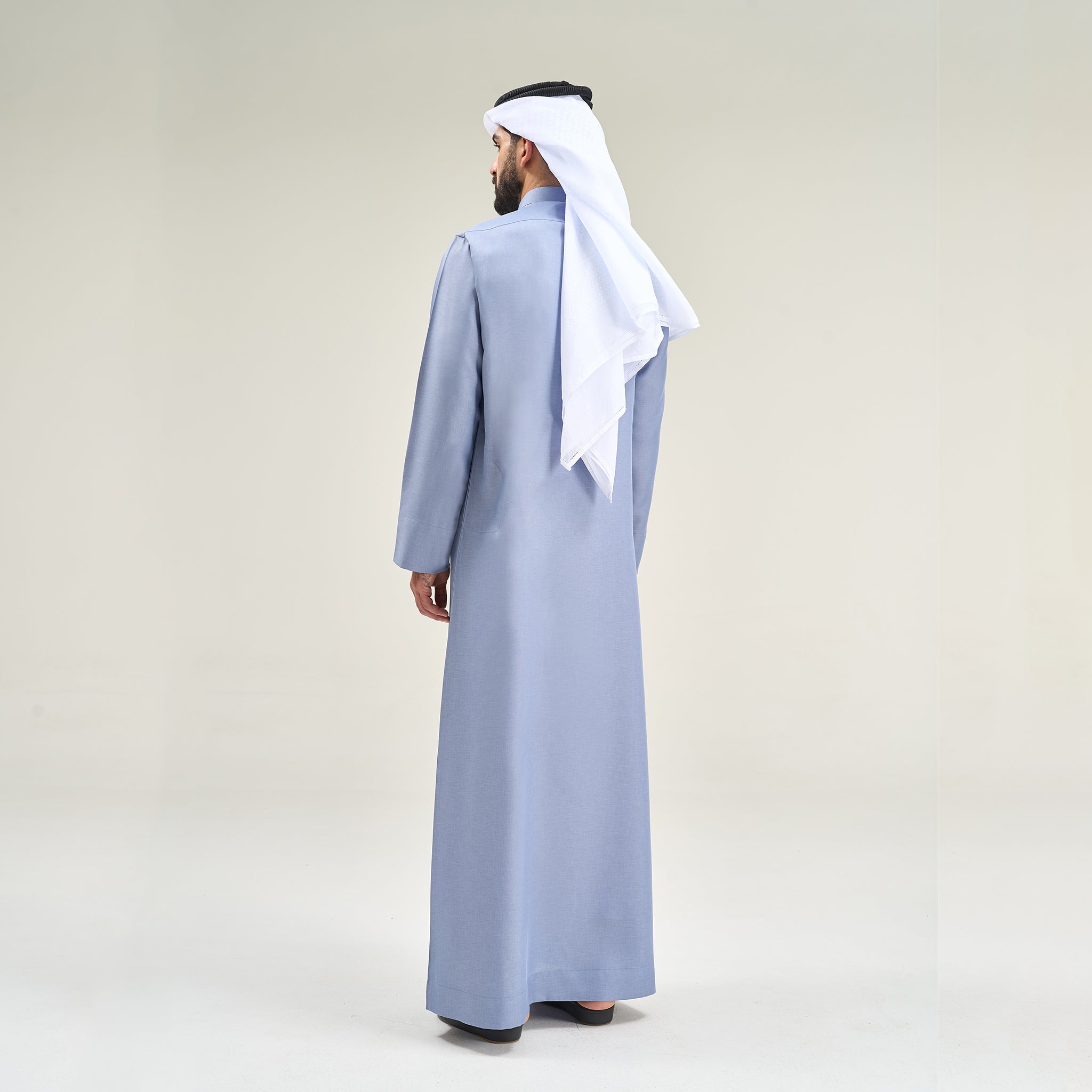Kuwaiti Black Edition Grey | Sleek Luxury & Style