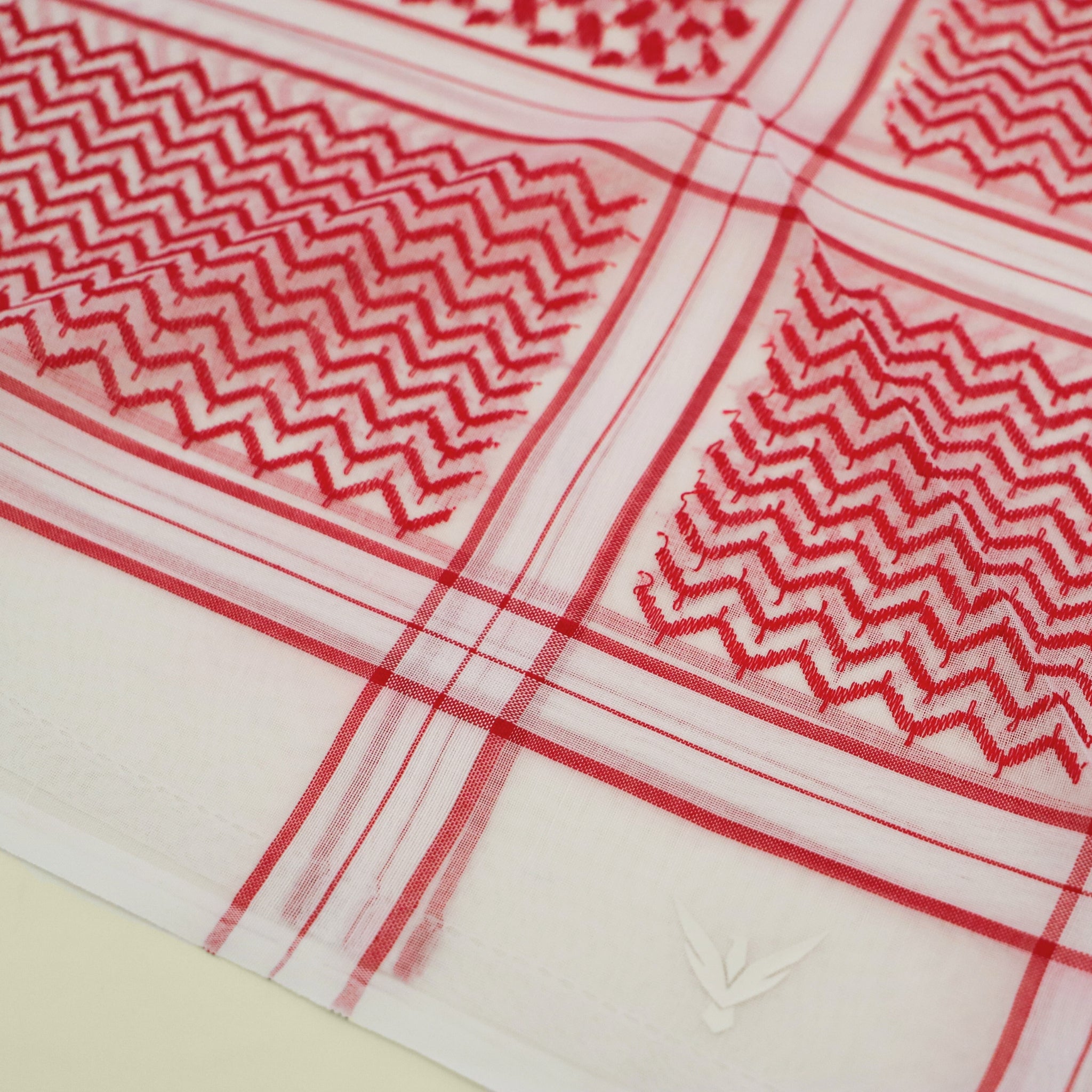 SHEMAGH RED CLASSIC EDITION