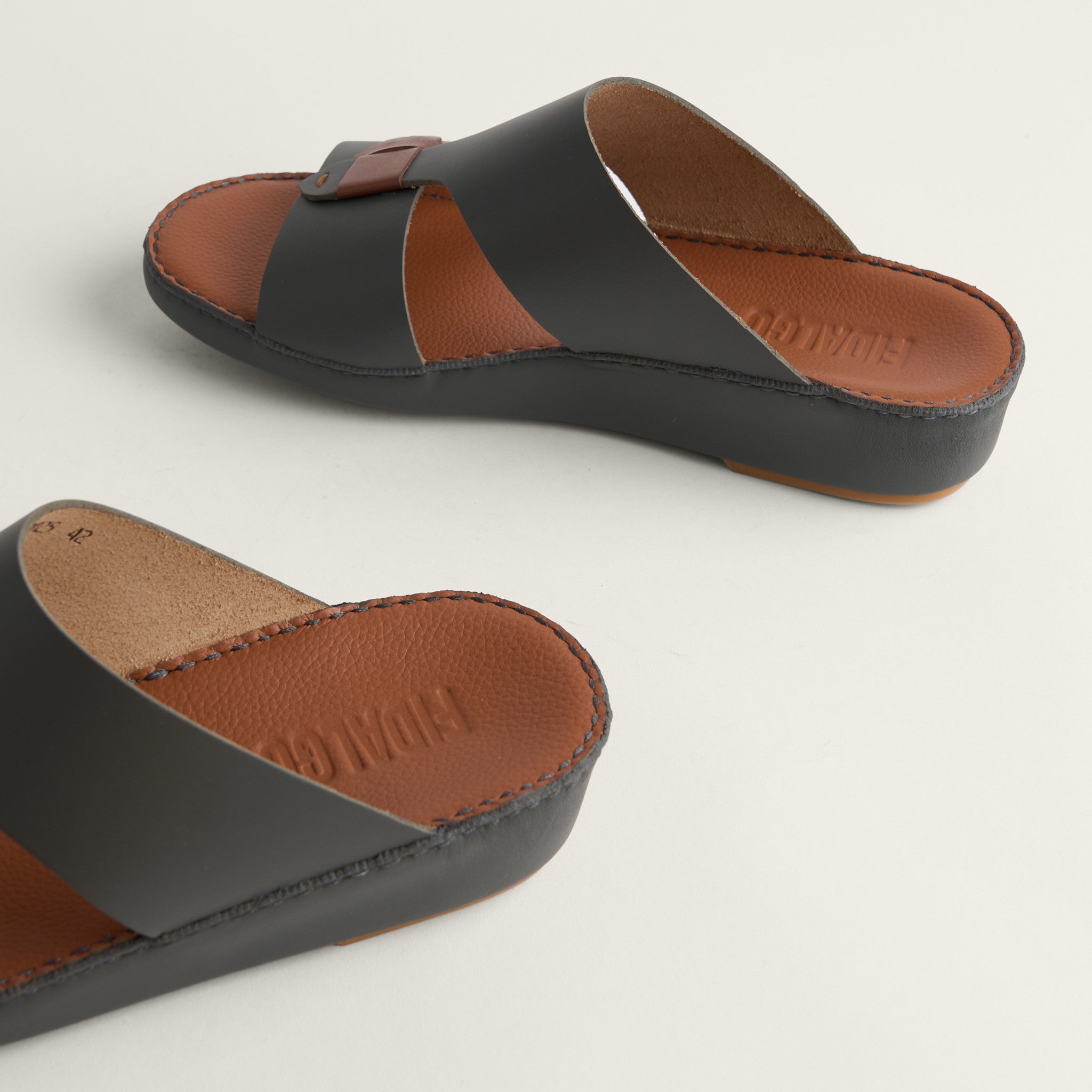 Sandal Calf Cinza
