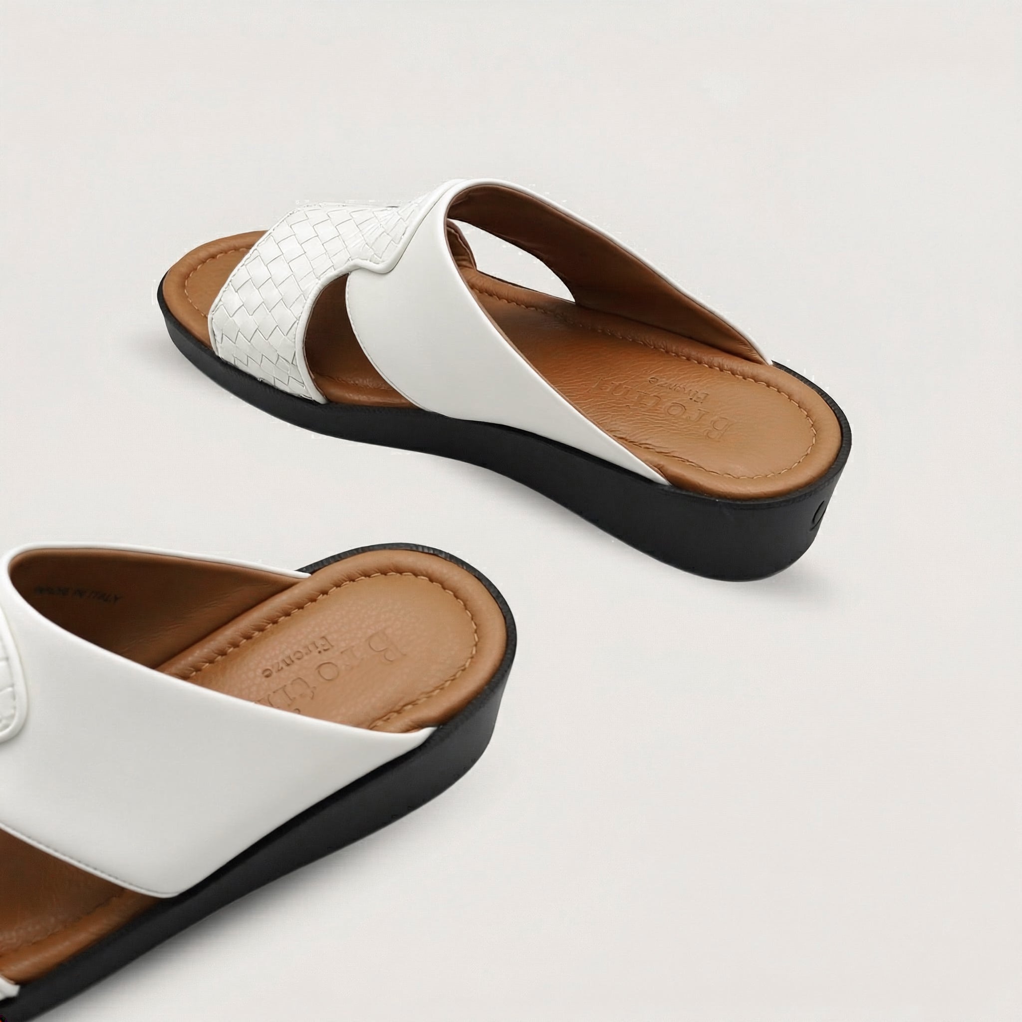 Interlaced Calf White