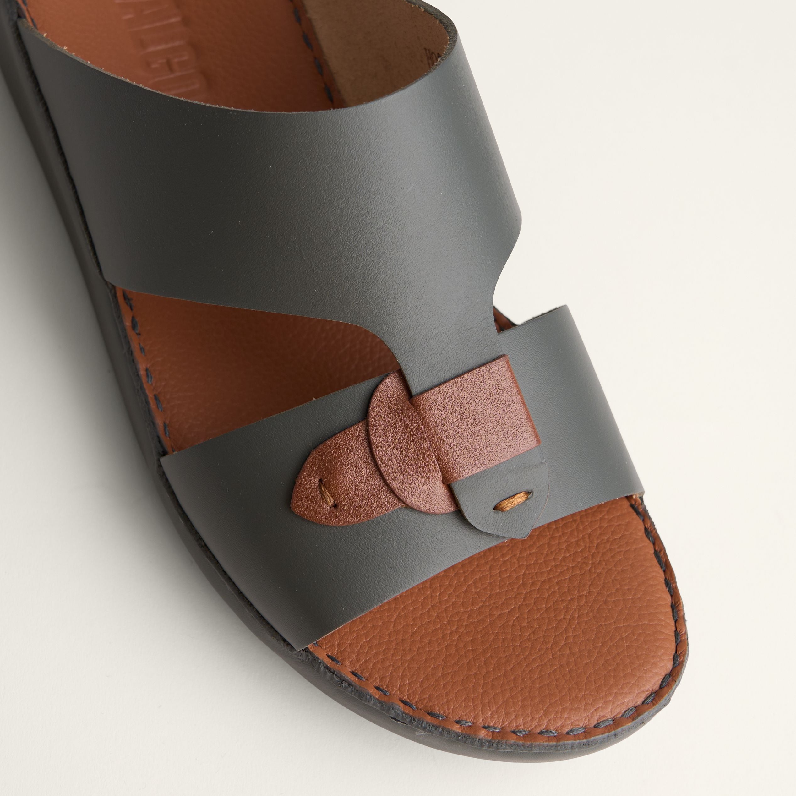 Sandal Calf Cinza